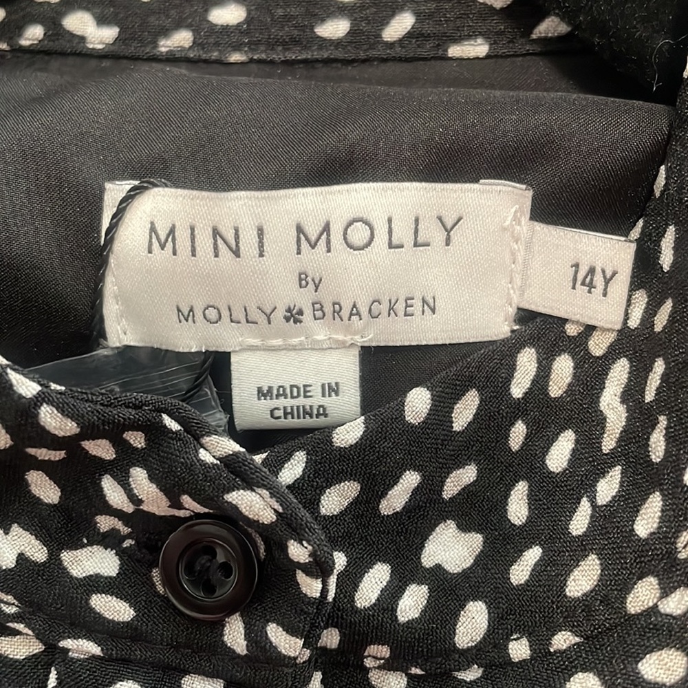 Button Dress - Picture 5 of 7